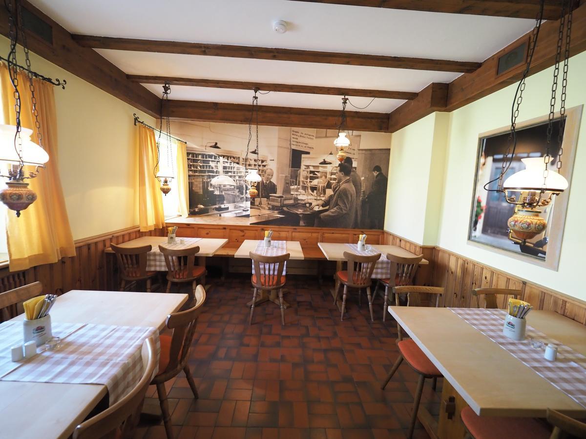 Hotel Alte Post Neuses à Prichsenstadt Extérieur photo
